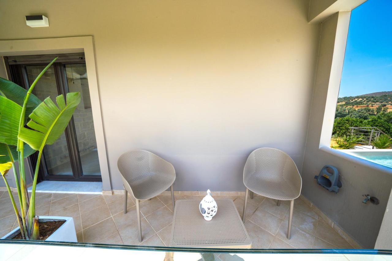 Villa Florentina ✩ Private Pool ✩ Bbq ✩ 7 Guests Alikianos Exterior photo