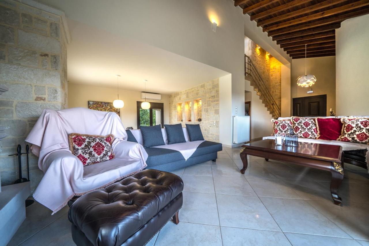 Villa Florentina ✩ Private Pool ✩ Bbq ✩ 7 Guests Alikianos Exterior photo